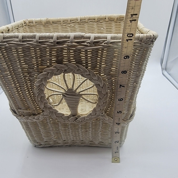 VINTAGE wicker waste basket 🗑 - Picture 8 of 8